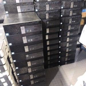 Computadora DELL Optiplex 7070 SFF, Intel Core i7-9700 3.00 GHz, 16GB DDR4, 500GB SSD. DVD SuperMulti, Video Intel HD Graphics 630, LAN GbE. 10/100/1000 MB/S 2 DISPLAY PORT 4 USB 2.0 5 USB 3.