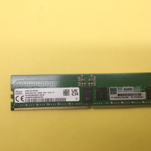Memoria  P43330-0A1 HPE 32GB 2RX8 PC5-4800B DDR5  P43328-B21 Estuche Plastico